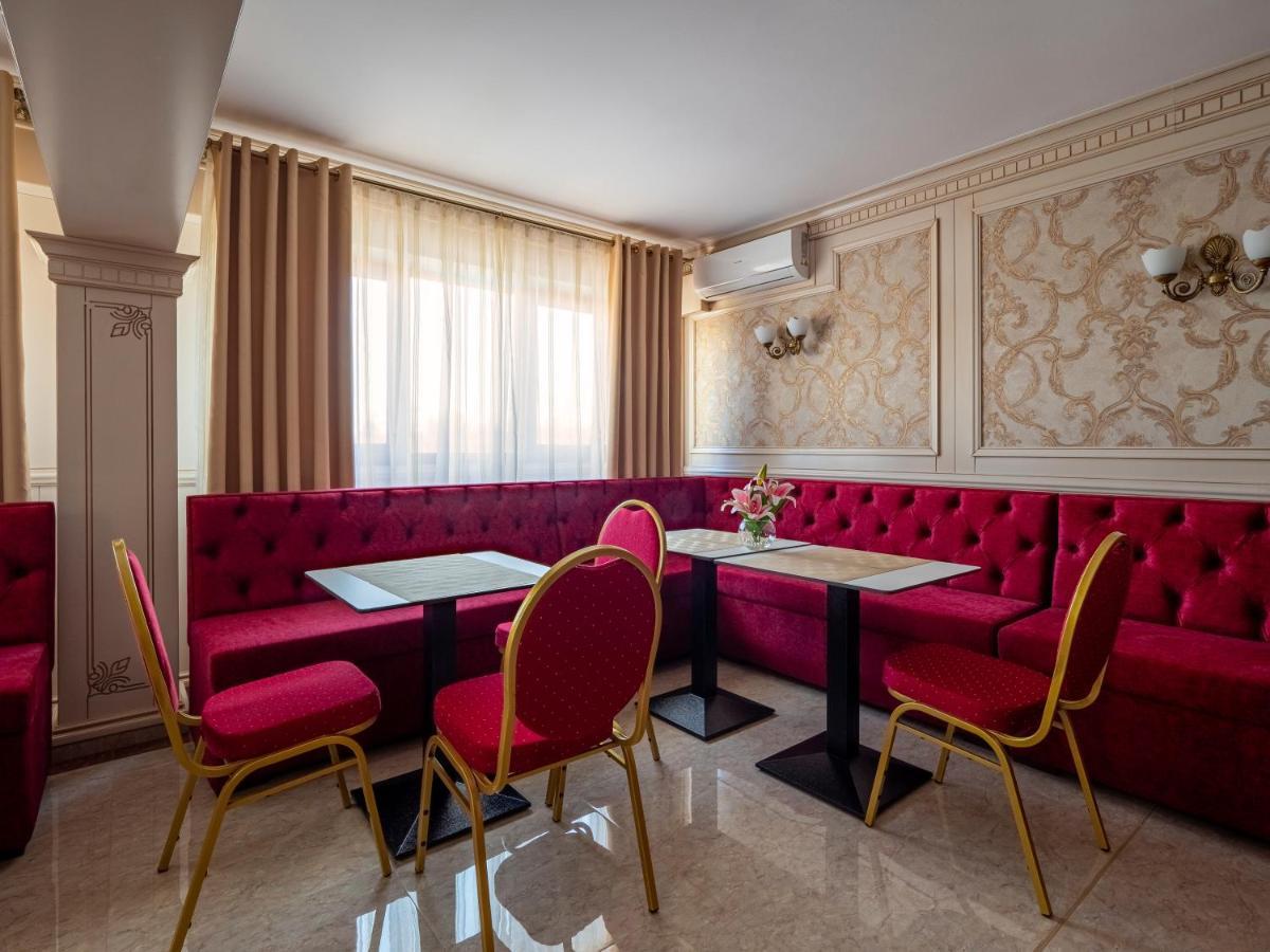 Hotel Orient Galati Bagian luar foto
