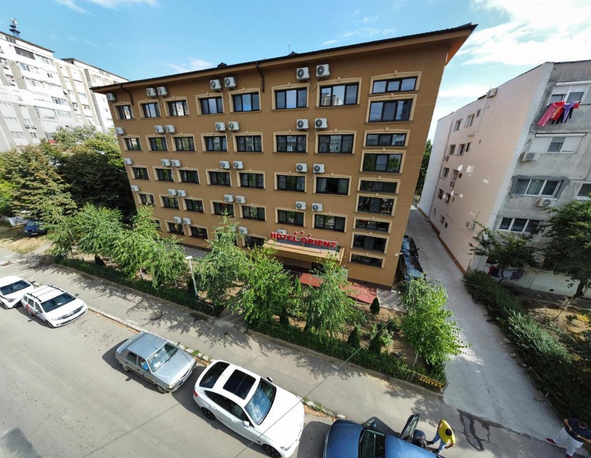 Hotel Orient Galati Bagian luar foto